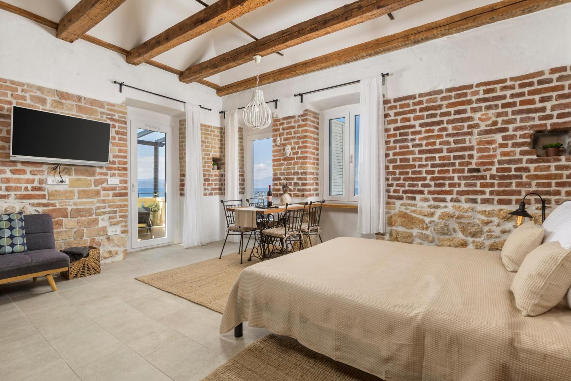 فندق The House مالينسكا المظهر الخارجي الصورة